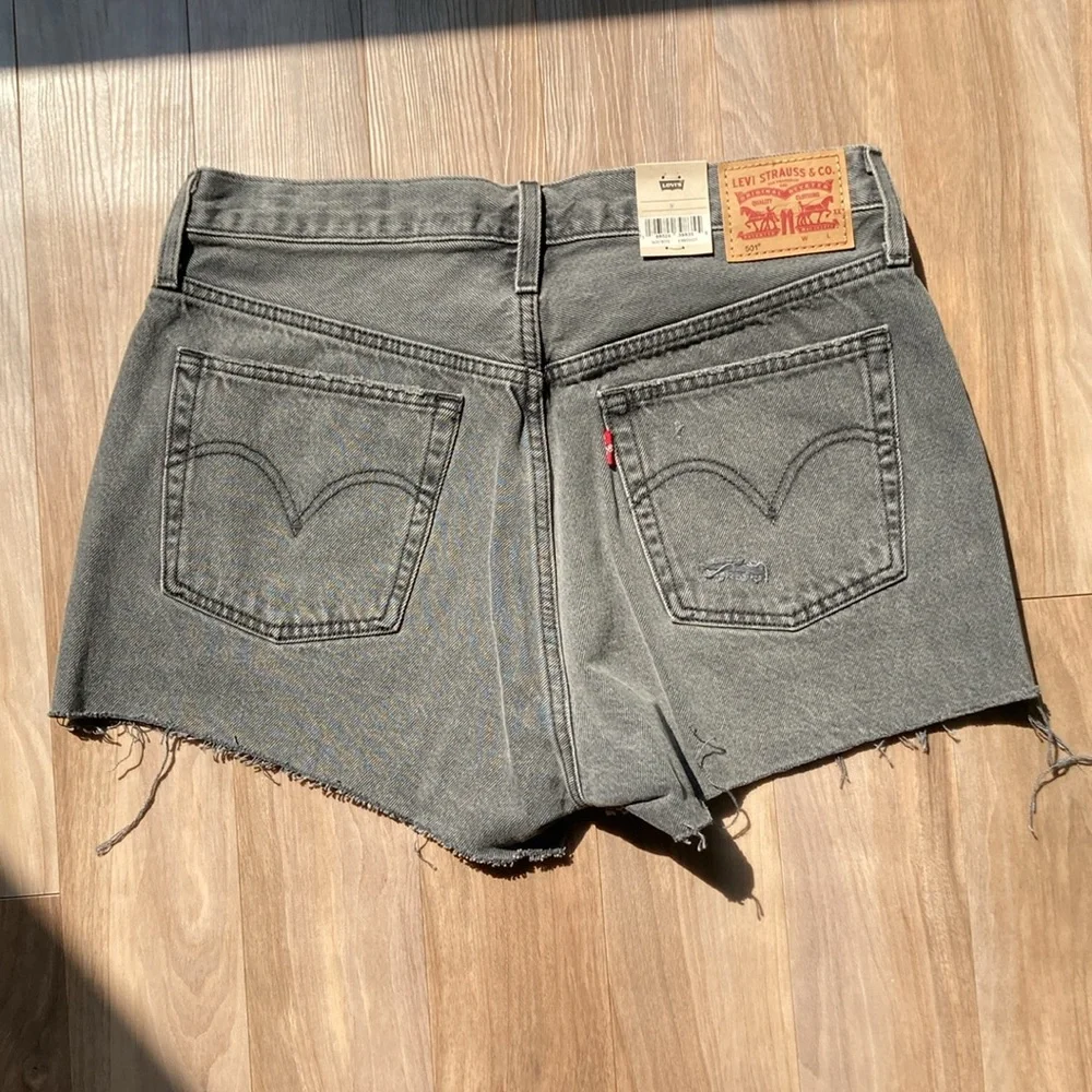 Levi’s distressed high rise 501 jean cotton denim short cutoff vibe 31 - Picture 11 of 17